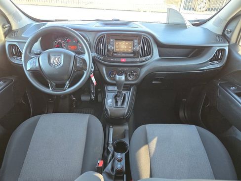 Used 2022 RAM ProMaster City Tradesman image 12