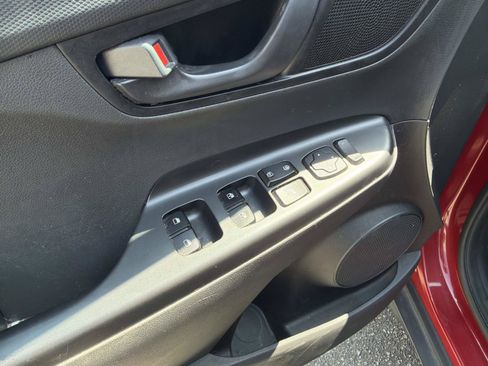 Used 2020 Hyundai Kona SEL FWD image 15