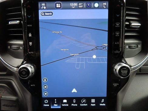 Used 2022 RAM 2500 Laramie w/ Night Edition image 14