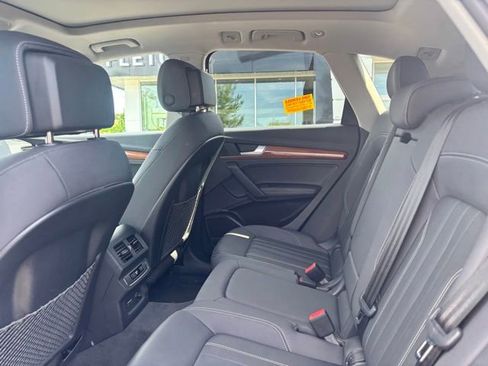 Used 2021 Audi Q5 Premium Plus w/ Premium Plus Package AWD/4WD image 9