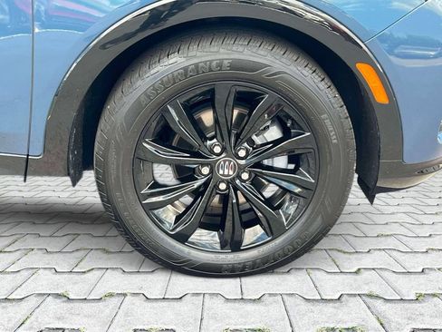 Used 2024 Buick Envista Sport Touring w/ Convenience I Package FWD image 8