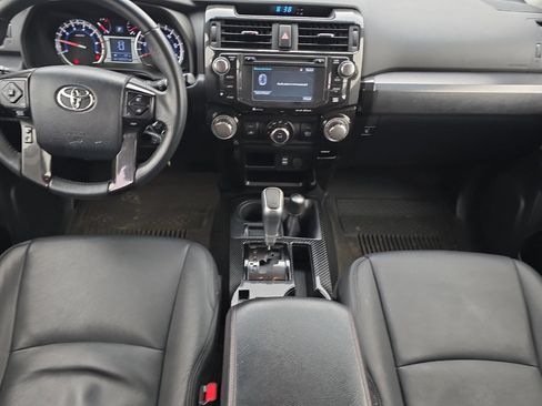 Used 2019 Toyota 4Runner TRD Off-Road AWD/4WD image 9