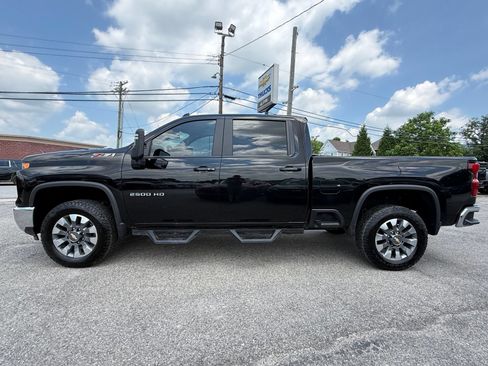 Used 2024 Chevrolet Silverado 2500 LT AWD/4WD image 4