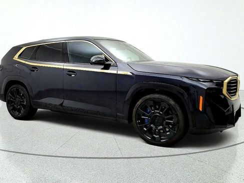 Used 2025 BMW XM AWD/4WD image 3