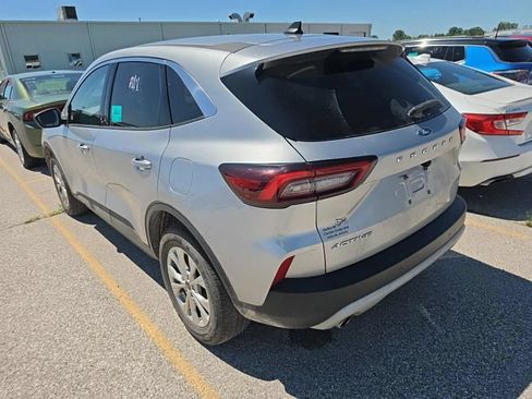 Used 2023 Ford Escape Active w/ Tech Pack #1 AWD/4WD image 5