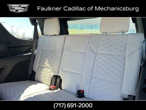 Used 2026 Cadillac Escalade Platinum Sport w/ LPO, ONYX Package image 17