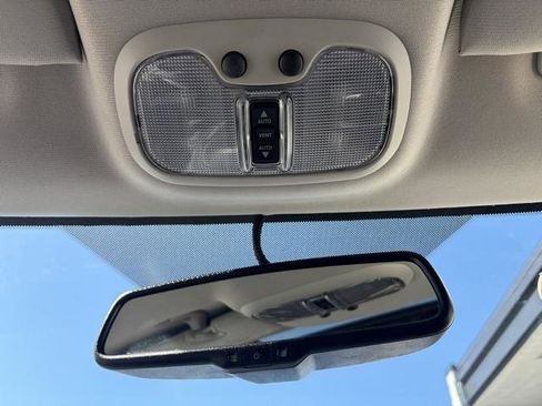 Used 2016 Jeep Compass High Altitude image 22