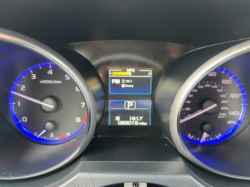 Used 2018 Subaru Legacy 2.5i Premium AWD/4WD image 31