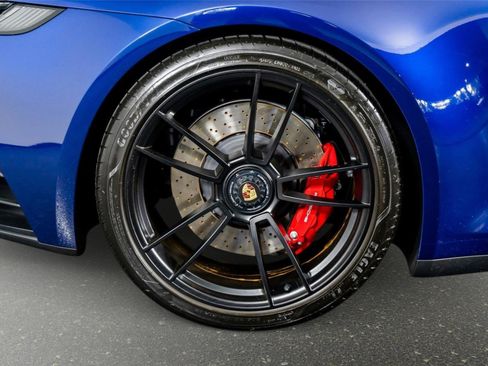 Used 2024 Porsche 911 Carrera GTS w/ Premium Package image 9