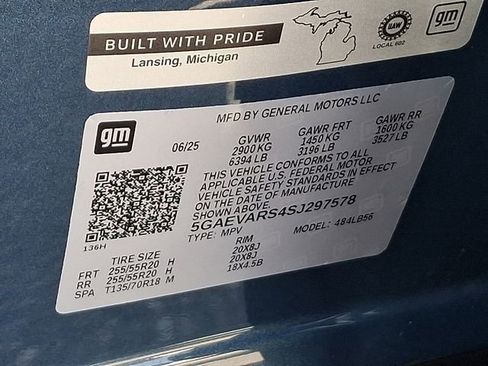 Used 2025 Buick Enclave Preferred image 29