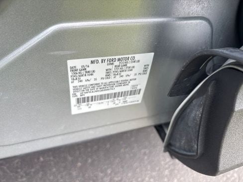 Used 2016 Ford Edge SEL AWD/4WD image 30