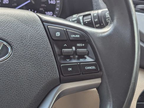 Used 2016 Hyundai Tucson Limited FWD image 19