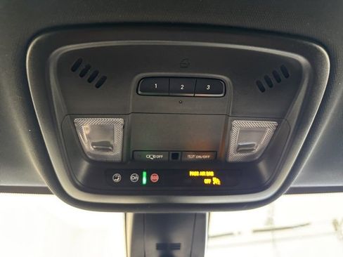 Certified 2023 Chevrolet Traverse RS w/ LPO, Floor Liner Package image 25