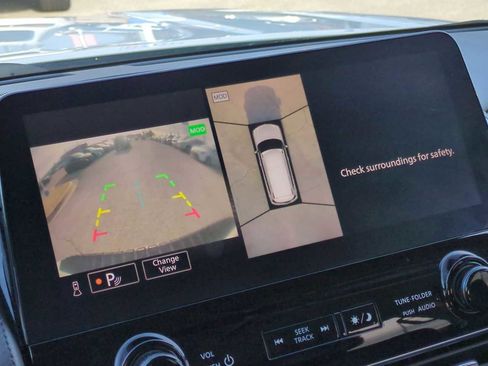 Used 2022 Nissan Armada SL w/ Captain's Chairs Package image 15