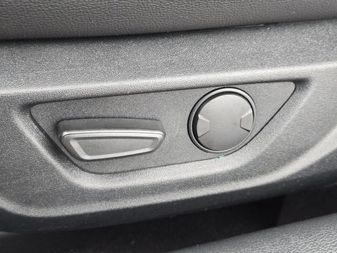 Used 2023 Ford Mustang Premium image 23