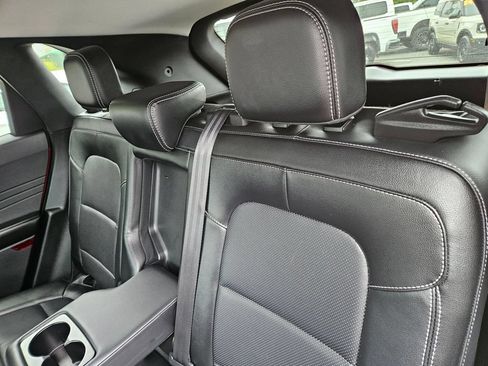 Used 2022 Ford Escape SEL w/ Technology Package FWD image 16