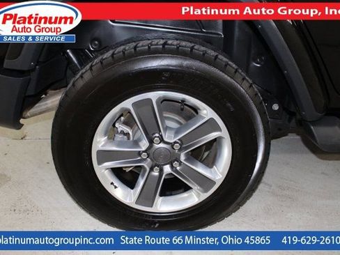 Used 2019 Jeep Wrangler Unlimited Sahara w/ Safety Group image 50