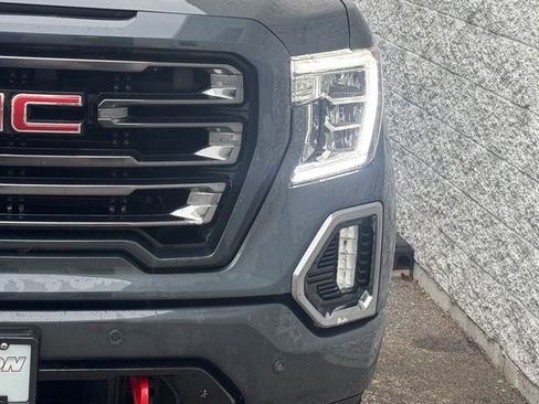 Used 2021 GMC Sierra 1500 AT4 w/ AT4 Value Package AWD/4WD image 5