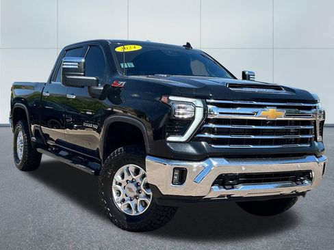 Used 2024 Chevrolet Silverado 2500 LTZ w/ LTZ Convenience Package AWD/4WD image 37