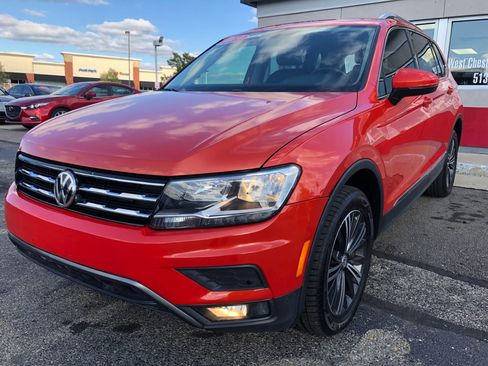Used 2019 Volkswagen Tiguan SEL image 4