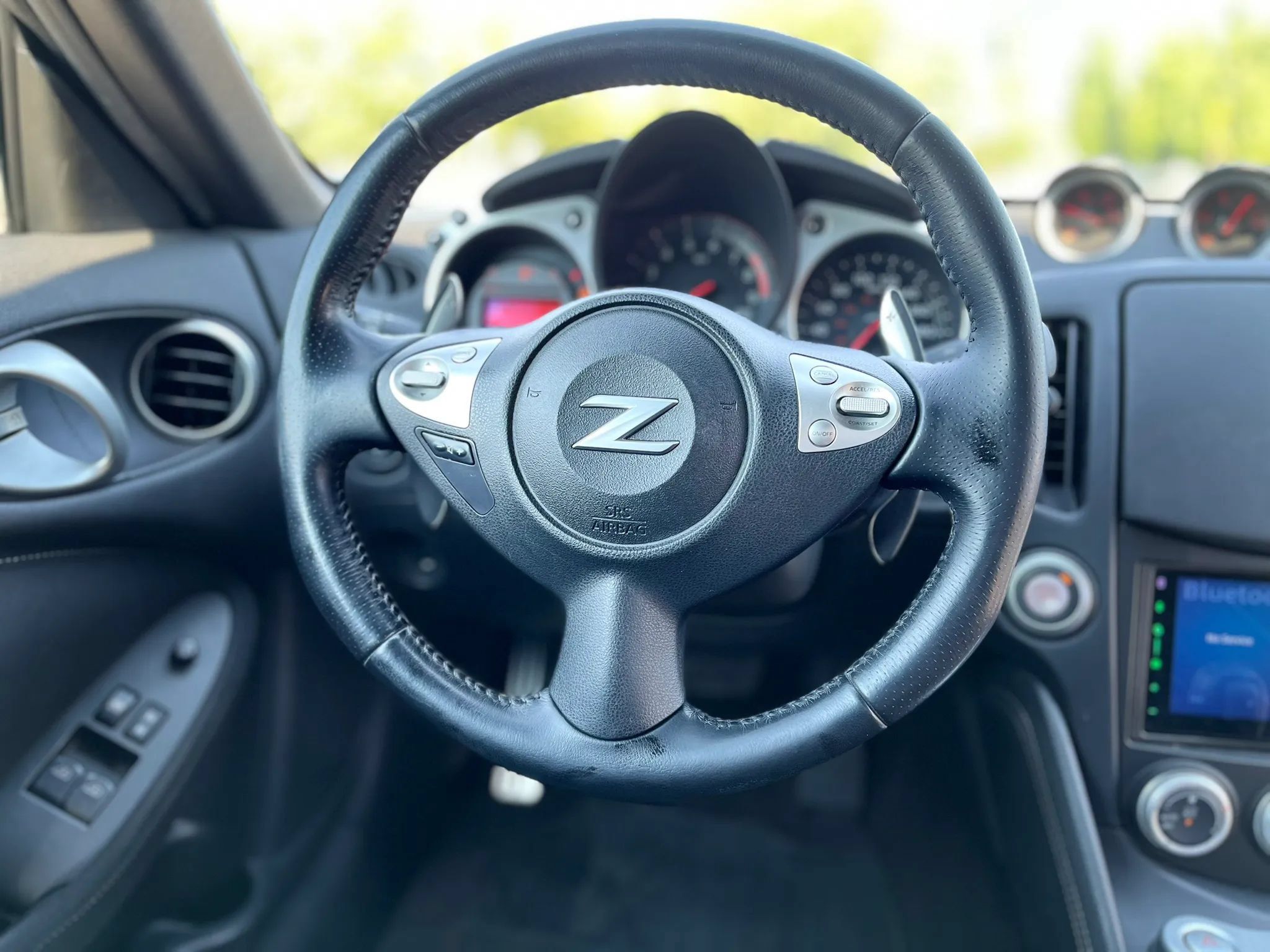 Used 2014 Nissan 370Z Coupe w/ Sport Package RWD image 20