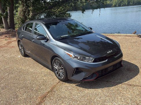 Used 2024 Kia Forte GT-Line FWD image 2
