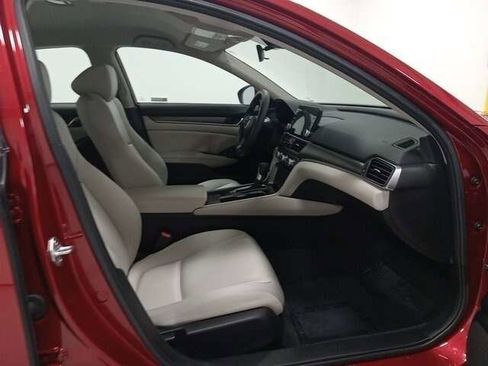 Used 2021 Honda Accord LX image 13