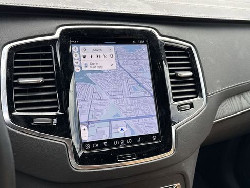 Used 2023 Volvo XC90 T8 Ultimate w/ Protection Package Premier image 22