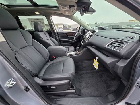 New 2025 Subaru Ascent Touring w/ Popular Package #2 image 10