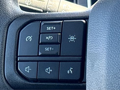 Used 2023 Ford F150 XLT image 13