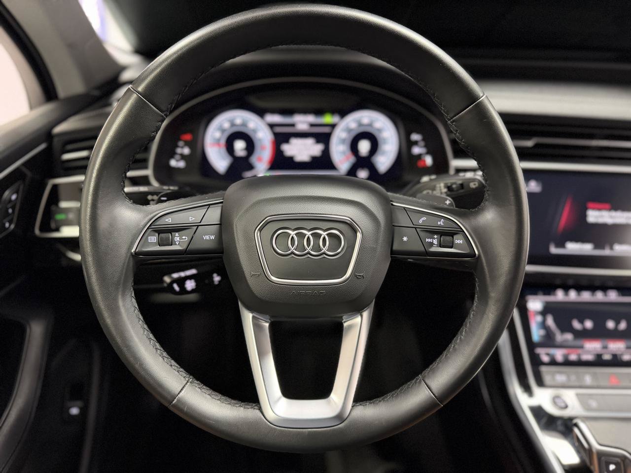 Used 2023 Audi Q7 3.0T Premium Plus AWD/4WD image 17