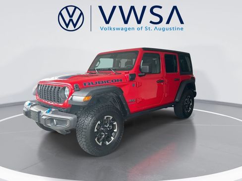 Used 2024 Jeep Wrangler Unlimited Rubicon 4xe AWD/4WD image 4