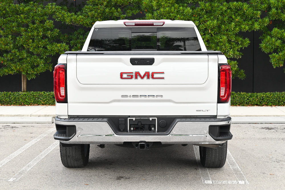 Used 2023 GMC Sierra 1500 SLT w/ SLT Premium Plus Package RWD image 5
