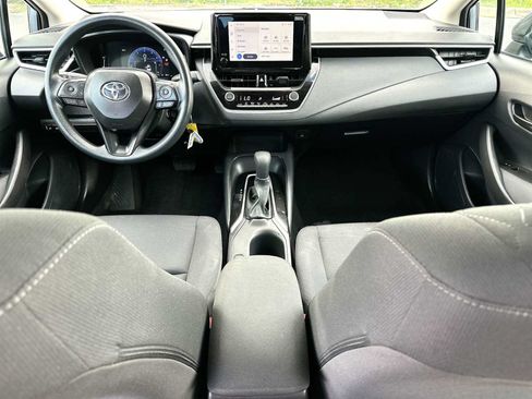 Used 2026 Toyota Corolla LE FWD image 25