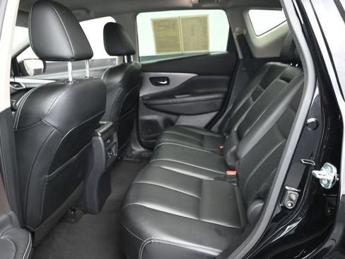 Used 2023 Nissan Murano SV AWD/4WD image 14