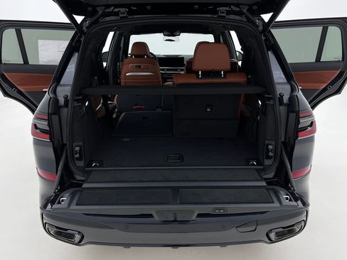 New 2026 BMW X7 xDrive40i w/ M Sport Package image 7