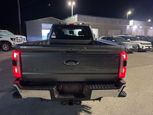 New 2026 Ford F350 4x4 Crew Cab Super Duty image 7