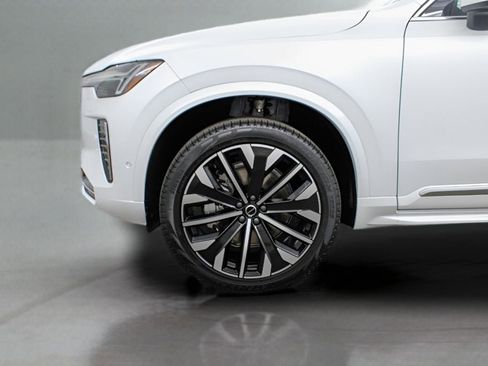 New 2026 Volvo XC90 B6 Ultra w/ Protection Package AWD/4WD image 5