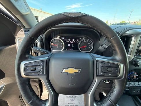 Used 2020 Chevrolet Silverado 2500 LTZ w/ LTZ Premium Package AWD/4WD image 17
