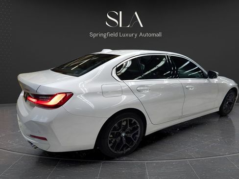 Used 2025 BMW 330i xDrive Sedan AWD/4WD image 4