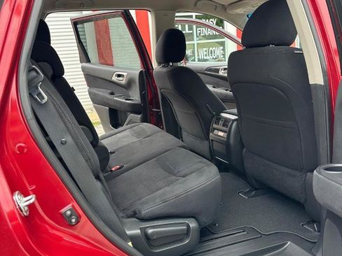 Used 2015 Nissan Pathfinder S FWD image 22