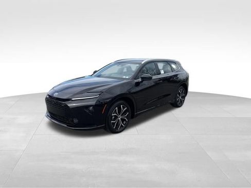 New 2026 Toyota Crown Signia image 1