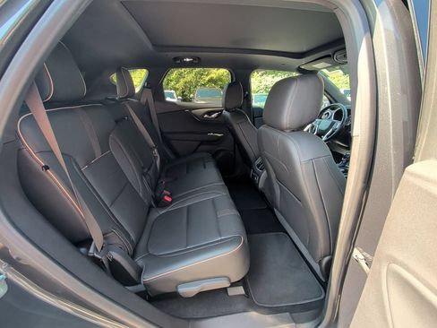 Used 2019 Chevrolet Blazer Premier w/ Sun and Wheels Package AWD/4WD image 14