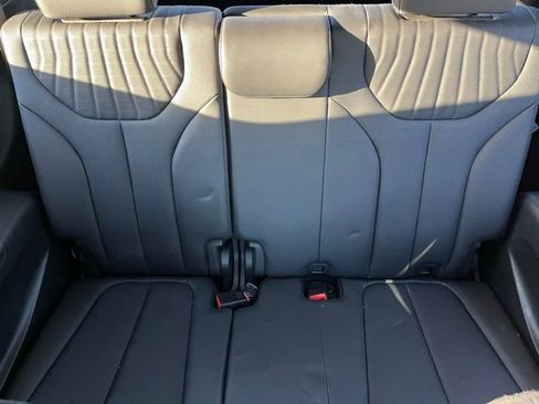 Used 2023 Hyundai Palisade Limited image 15