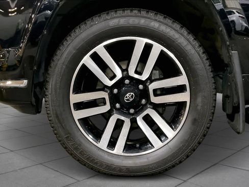 Used 2022 Toyota 4Runner Limited image 22