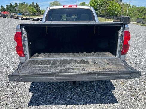 Used 2019 Toyota Tundra SR5 w/ SR5 Upgrade Package RWD image 13