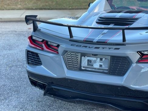 Used 2024 Chevrolet Corvette Stingray Premium Conv w/ Battery Protection Package image 17
