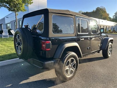 Certified 2022 Jeep Wrangler Unlimited Sport image 8