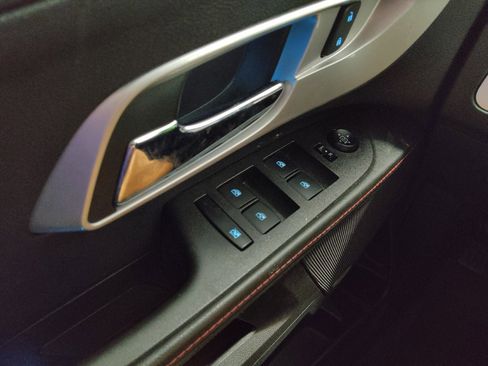 Used 2015 Chevrolet Equinox LTZ FWD image 27