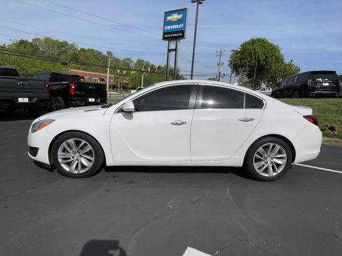 Used 2014 Buick Regal Premium image 8